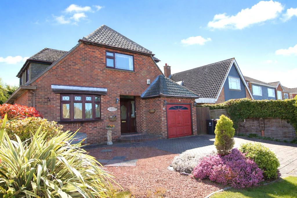 Manor Way, Holland on Sea
