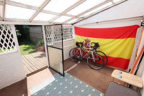 24 Dudley Road, Clacton-on-sea, CO15 3DN