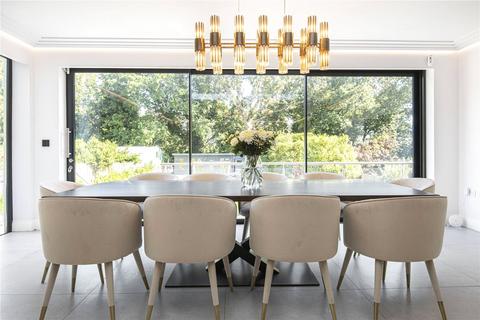 undefined, Oakleigh Park South, London, N20