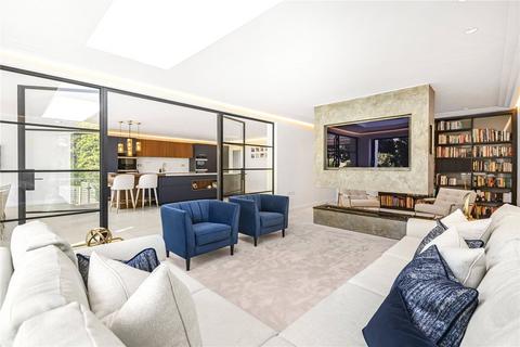 undefined, Oakleigh Park South, London, N20