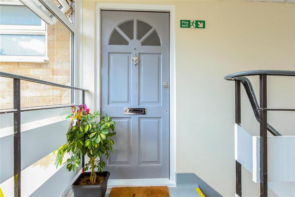External Lifestyle Photograph