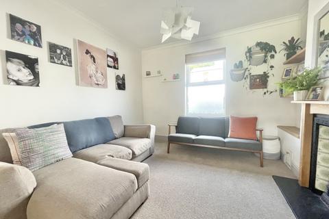 2 Fairfield Terrace, Exeter, EX2 9BD