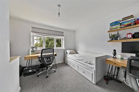 6 Beverley Road, Kingston Upon Thames, KT1 4DZ