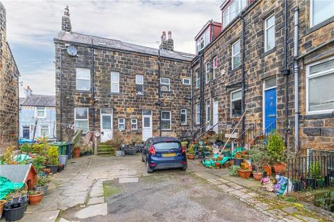 2 bedroom terraced house for sale, Guycroft, Otley, West Yorkshire, LS21