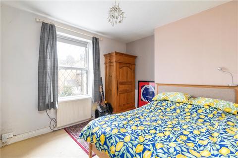 2 bedroom terraced house for sale, Guycroft, Otley, West Yorkshire, LS21