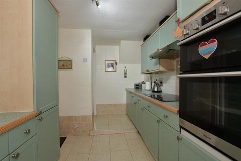 32 Chivers Road, London, E4 9TD