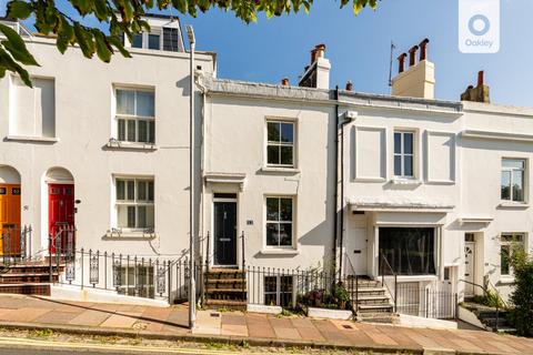 2 bedroom house to rent, Church Street, Brighton BN1