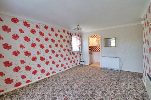 1 bedroom flat for sale, HOLLY DRIVE, WATERLOOVILLE