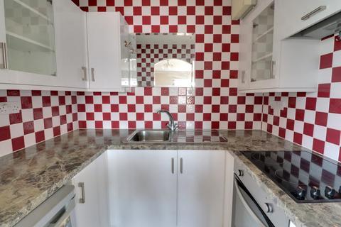 1 bedroom flat for sale, HOLLY DRIVE, WATERLOOVILLE