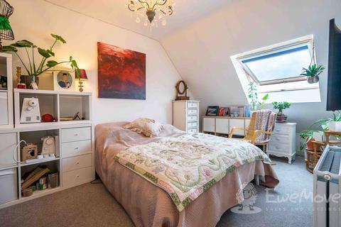 3 bedroom end of terrace house for sale, Sheppard Drove, Wymondham, Norfolk, NR18