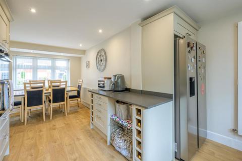 3 bedroom detached house for sale, St. Benedicts Road, Wombourne, WV5 9HP