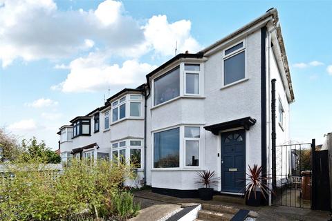 80 Abbey Road, Belvedere, DA17 5DE