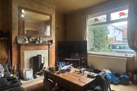 14 Broadstone Avenue, Oldham, OL4 2LG