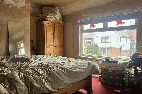 14 Broadstone Avenue, Oldham, OL4 2LG