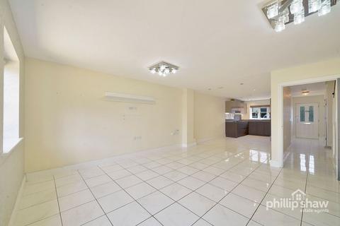 4 bedroom semi-detached house for sale, Elmore Close, Harrow, HA3