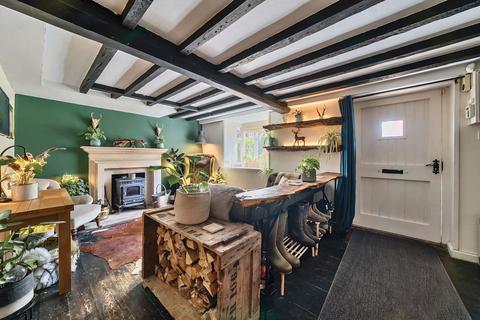 undefined, The Village, Salisbury SP5