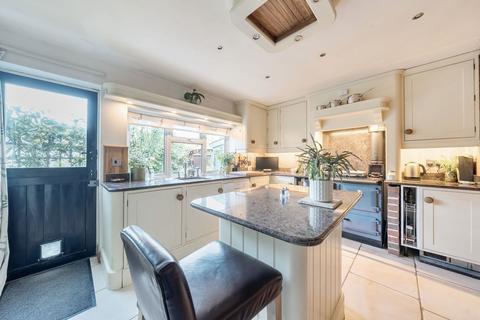 undefined, The Village, Salisbury SP5