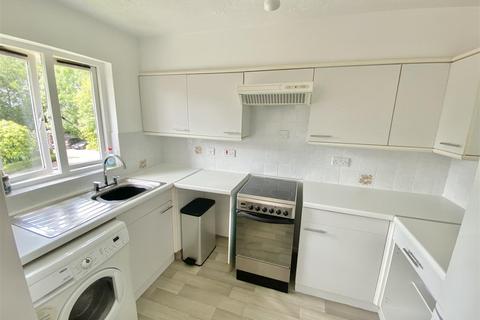 undefined, Bornedene, Potters Bar EN6