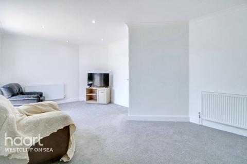 28 Feeches Road, Southend-on-sea, SS2 6TD