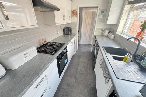 138 Woodthorpe Road, Ashford, TW15 3LH