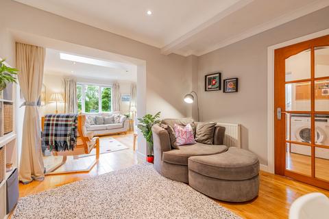 19 Breadie Drive, Milngavie, Glasgow, G62 6LS