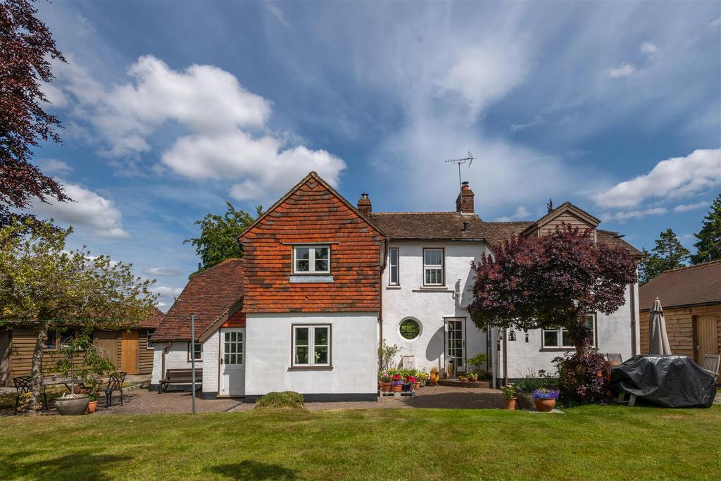 Keepers Cottage externals-11.jpg