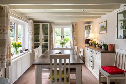 4 bedroom detached house for sale, Keepers Corner, Burstow, Horley