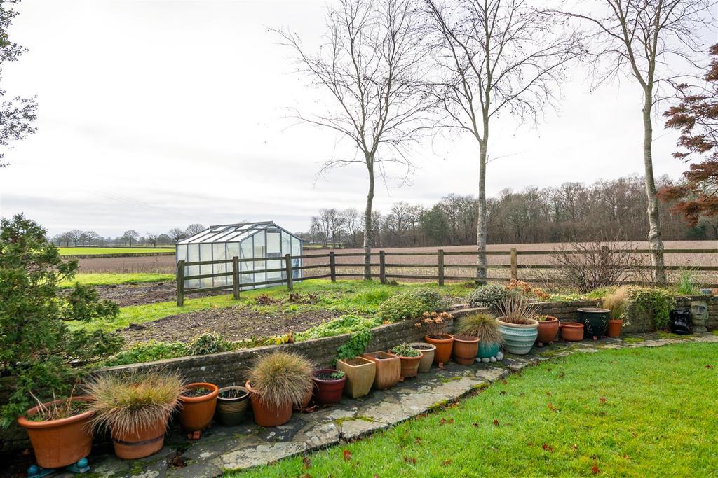 Keepers Cottage winter externals-6.jpg