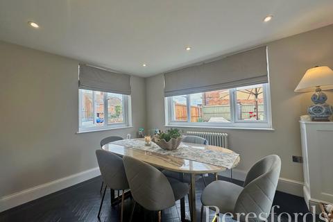 1 Matlock Gardens, Hornchurch, RM12 6HX
