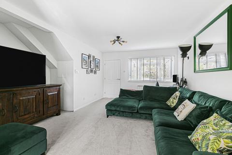 15 Greathurst End, Great Bookham, Leatherhead, KT23 3JQ