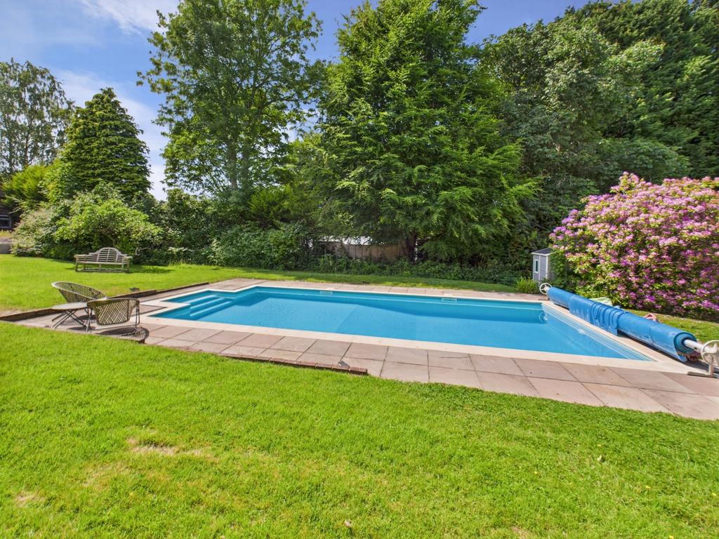 Pool 2