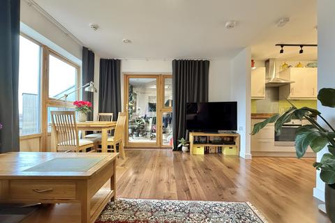 1 bedroom apartment for sale, Avonley Road, London , SE14