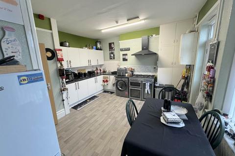 undefined, Bryncynon, High Street, ,