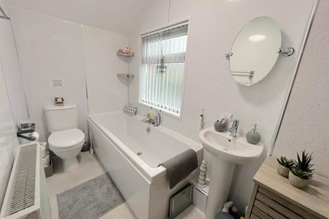 undefined, Bryncynon, High Street, ,