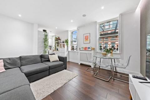 2 bedroom apartment to rent, Lillie Road, London SW6
