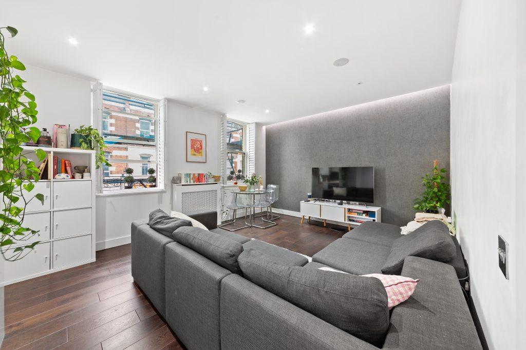 2 bedroom apartment to rent