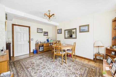 undefined, Llandrinio, Llanymynech