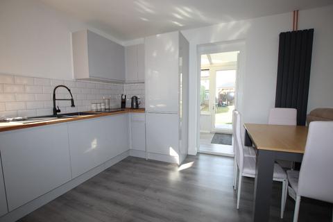 9 Burrs Road, Clacton-on-sea, CO15 4LA