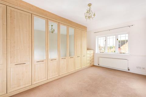 4 bedroom detached house for sale, Old Oak Drive, Silverstone, Towcester, Northamptonshire, NN12