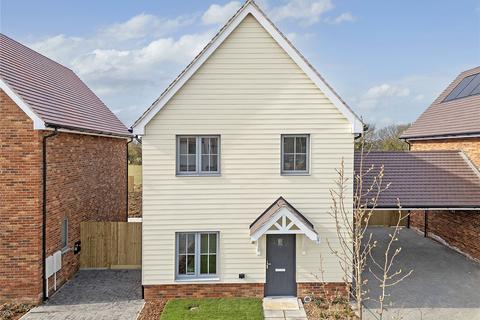 2 bedroom detached house for sale, Foxglove Place, Watch House Green, Felsted, Dunmow, CM6