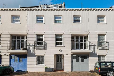 Eastern Terrace Mews, Brighton BN2