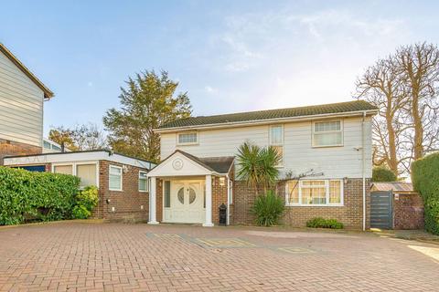 undefined, Parklands Way, Worcester Park, KT4