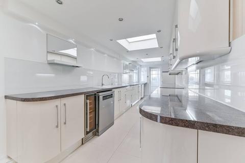undefined, Parklands Way, Worcester Park, KT4