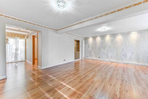 undefined, Parklands Way, Worcester Park, KT4