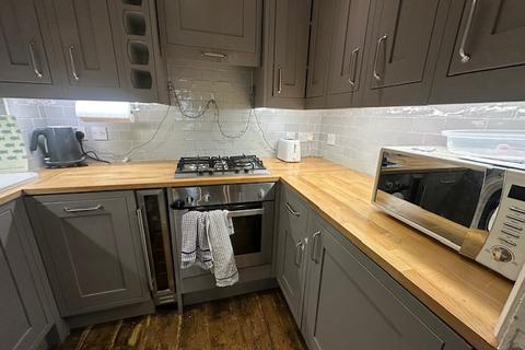 2 bedroom flat to rent, Denmark Terrace, Brighton BN1