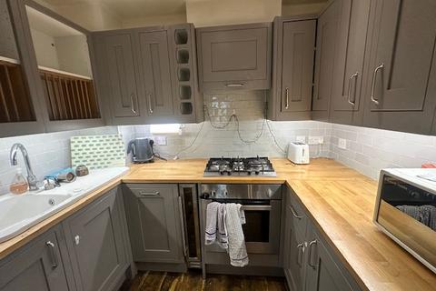 2 bedroom flat to rent, Denmark Terrace, Brighton BN1