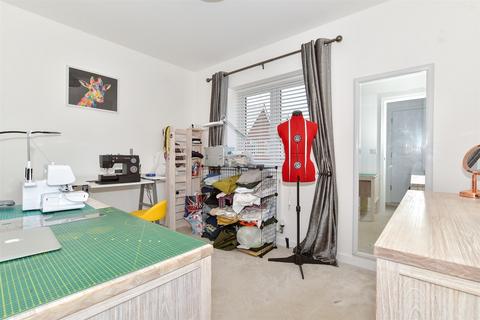 6 Jefferys Lane, Snodland, ME6 5SS