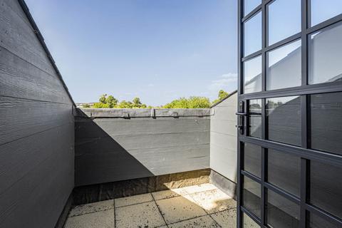 undefined, Athelstan Place, Twickenham, TW2