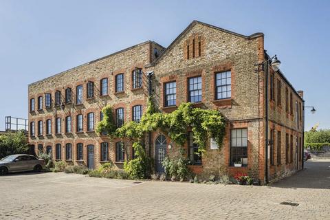 1 bedroom apartment for sale, Athelstan Place, Twickenham, TW2