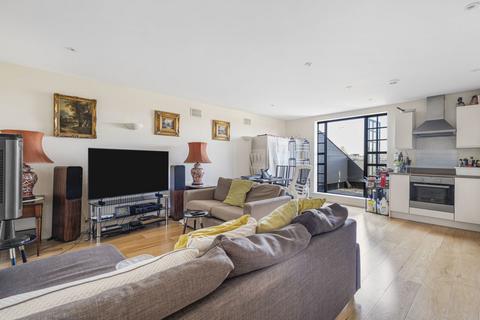 1 bedroom apartment for sale, Athelstan Place, Twickenham, TW2